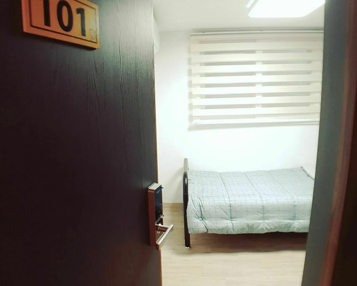 Hotell Hi Jun Guesthouse Seoul